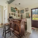 The Bird House - Coastal In Lovely Forest Setting Nr. Kinsale Ferienhaus *