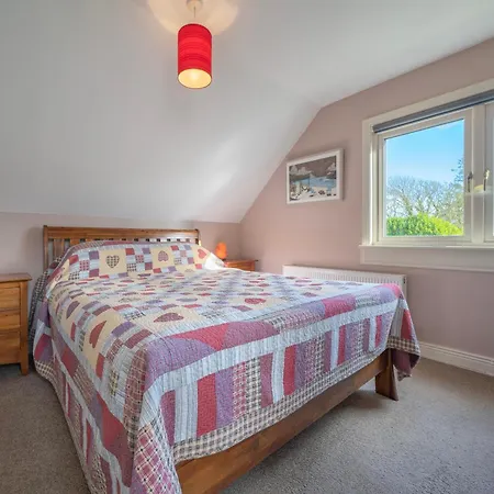 The Bird House - Coastal In Lovely Forest Setting Nr. Kinsale